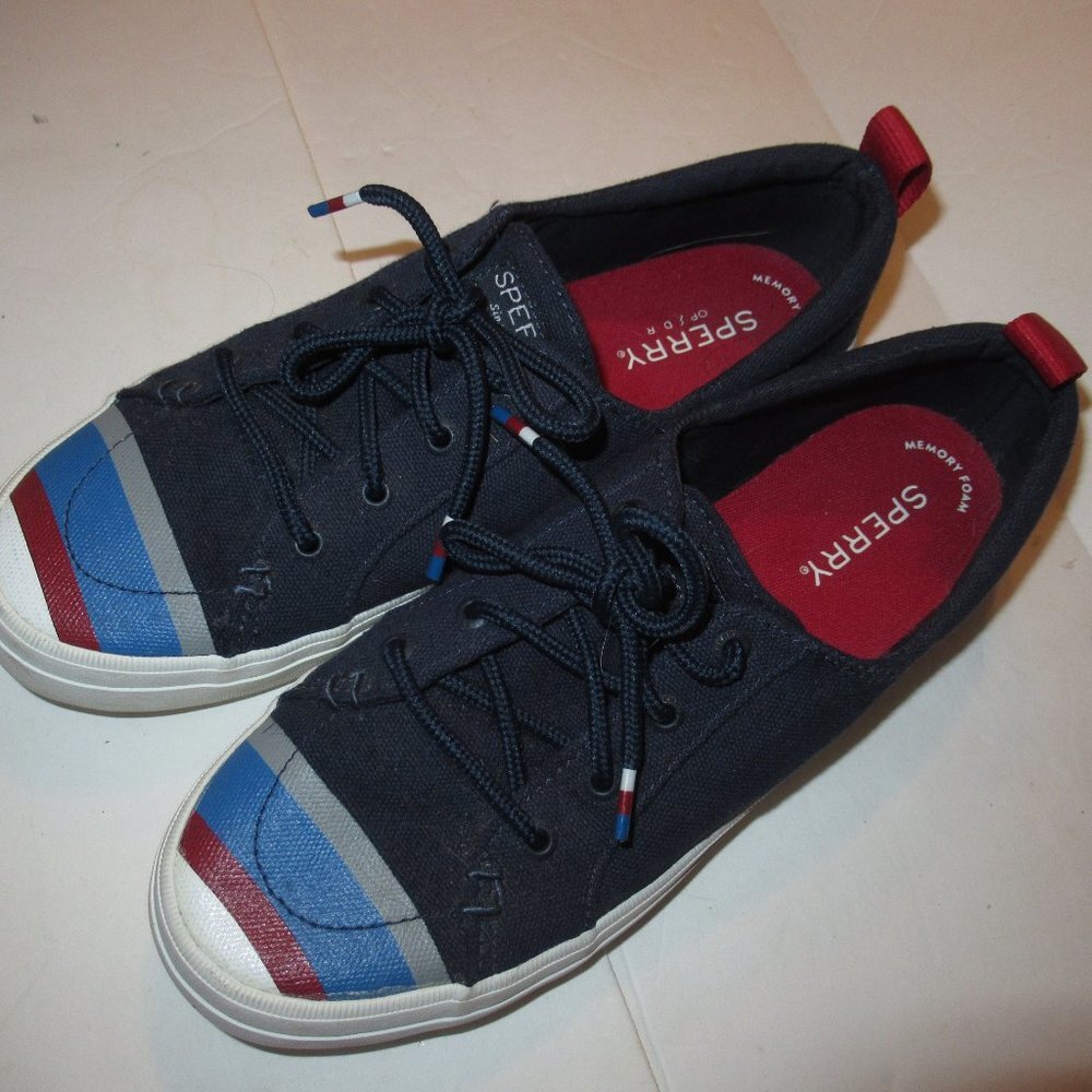Sperry Crest Vibe Buoy Stripe Canvas Shoes size 7 1/2 M